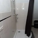 Quarto em Acomodações Particulares Neyengreve
